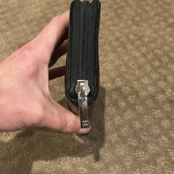 Chanel Camillia Authentic Rare Long Black Leather Zipper Wallet - Picture 6 of 16